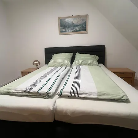 Beishan Dachgeschoss Apartamento Núremberg