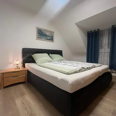 Apartment Beishan Dachgeschoss *